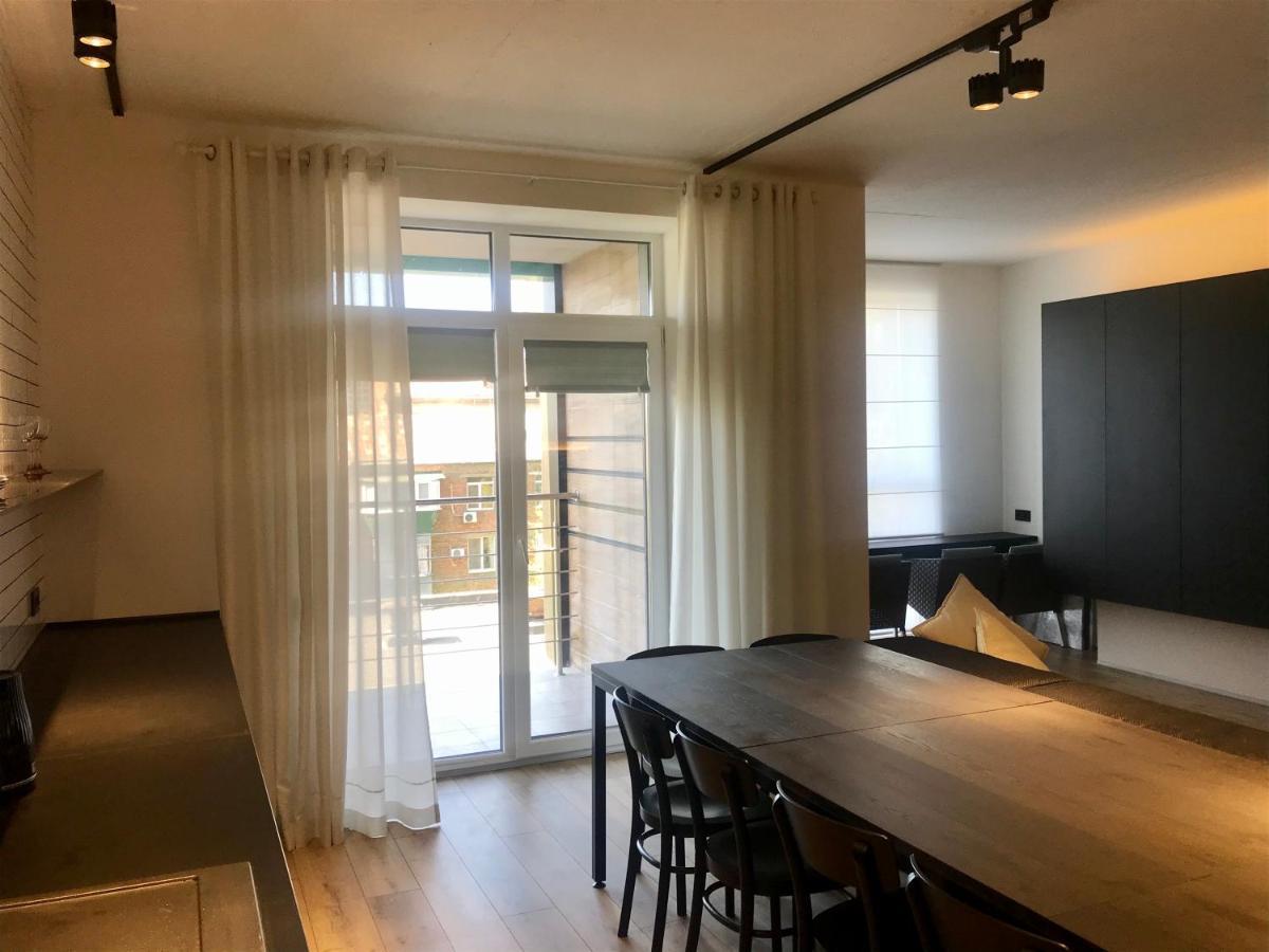 דנייפרופטרובסק Stylish 1 Bedroom Studio Near Most City מראה חיצוני תמונה