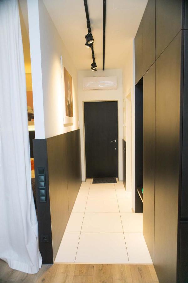 דנייפרופטרובסק Stylish 1 Bedroom Studio Near Most City מראה חיצוני תמונה